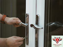 Larry & Sons Lockout