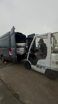 SELECT LOGISTICS INC