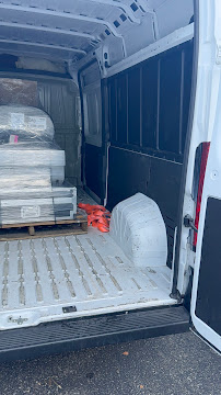 SELECT LOGISTICS INC