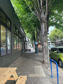 One Medical Primary Care Clinic - Pearl