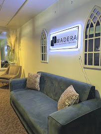 Madera body sculpting & contouring by Christina