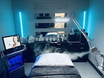 Removery Tattoo Removal & Fading