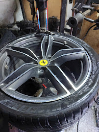 Adams Mobile Mechanic & Tyres