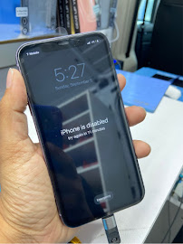 iPhone Screen Repair