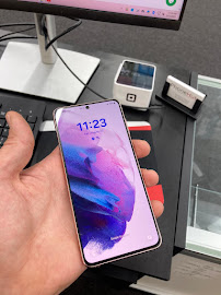 Mobile gadget repair