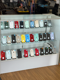 Touchtel Wireless (iPhone & Android Repairs & Unlocking) Greenbriar Mall