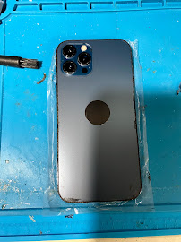 OnFleekWhiz Samsung iPhone iPad Cracked Screen Repair Near Me - Jacksonville, FL. WE COME TO YOU
