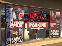 iParamedics- Phone & Tablet Repair- iPhone, iPad, Samsung