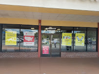 Warehouse Wireless Cell Phone Store