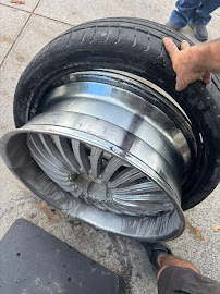 IHS Services LLC - Mobile Tire & Roadside Assistance