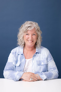 Rhonda Crocco, Mortgage Broker