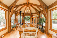 Linda Pickering Broker