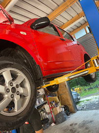 Vines of Guildford Car Bodyshop & Cosmetic repairs