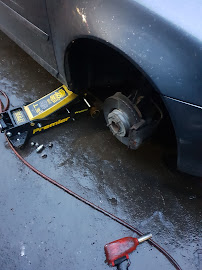 Sandy Lane Garage MOT & Service Centre