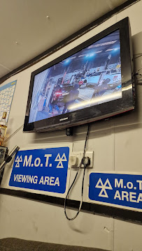 IN'n'OUT Autocentres Basildon