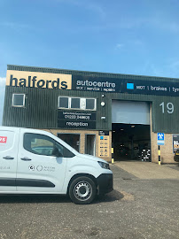 Halfords Autocentre Cambridge Clifton Road