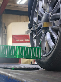 Formula One Autocentres - Harlow