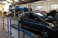 MOT & Service Centre CMS Becontree Station Garage