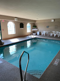 Super 8 by Wyndham Merrillville