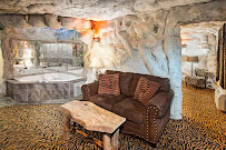 Quality Inn & Suites Columbus West