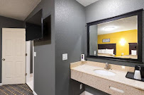 Motel 6 Cedar Rapids, IA