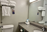 Lamoni Inn & Suites