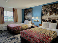 Western Inn & Suites