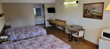 Colonial Inn Dyersville