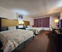 Holiday Inn Express & Suites Olathe West by IHG