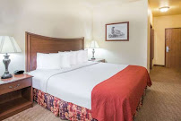 Sunflower Motel Hiawatha By OYO