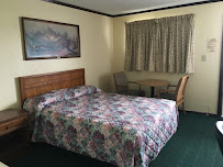 Super 8 by Wyndham Beloit KS