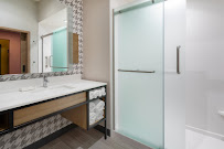 Quality Inn & Suites Manhattan