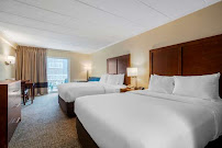 Americana Hotel Oceanfront