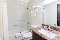 Holiday Inn Express & Suites Clear Spring by IHG