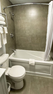 Penny's Motel & Apres