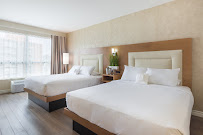 Travelodge by Wyndham Hotel & Convention Centre Quebec City