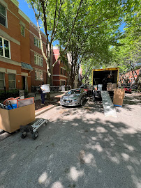 USA Moving & Storage, Inc .