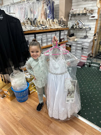 Dresses & More