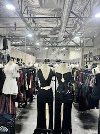 Shop Israella