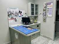 Mohawk Animal Clinic Upper James St.