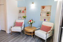 Huronia Chiropractic & Wellness Centre- Chiropractic, RMT, acupuncture, physio & naturopath