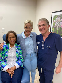 Miami Aesthetic - Pat Pazmiño, MD, FACS