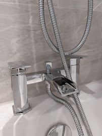Right Plumbing Ltd
