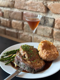 Black Dog Village Pub & Bistro