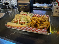 The Usual Suspects Cocktails and Grill