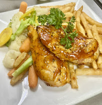 Friendly Fox Restaurant + Bar