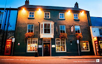 Old Kings Arms Hotel & Bar