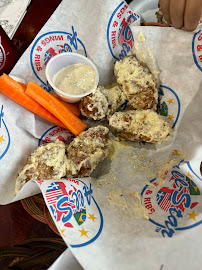 Carbon Bar and Grill