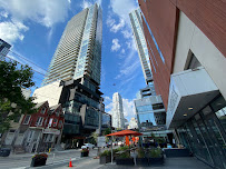 Home Leader Realty
