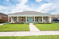 Crescent City Living LLC